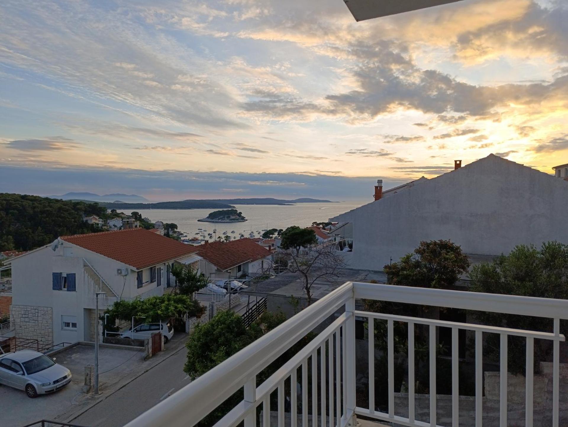 Slijepcevic * Hvar Town